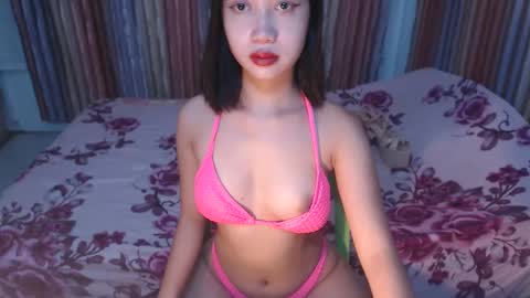 Snapshot of hot_sexy_mika chatting on 25, 2, 2025 hot_sexy_mika online show from 25, 2, 2025