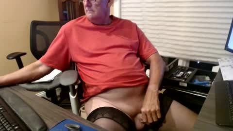 Snapshot of hot_sissyslut chatting on 4, 7, 2026 SissySlutBitch online show from 4, 7, 2026