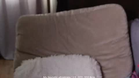 Hot Thumbelina online show from 12, 5, 2026