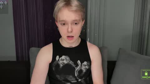 Snapshot of hot_twinkboy chatting on 8, 2, 2025 hot_twinkboy online show from 8, 2, 2025