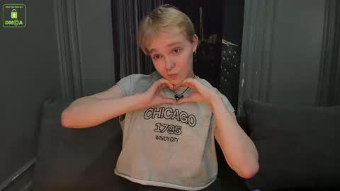Snapshot of hot_twinkboy chatting on 15, 2, 2025 hot_twinkboy online show from 15, 2, 2025