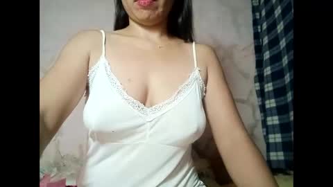 hot_warrios247 online show from 27, 1, 2025
