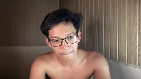 hotasian_jerome online show from 10, 5, 2026