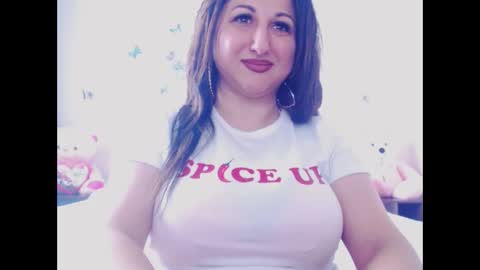 hotboobsmaya online show from 2, 3, 2026