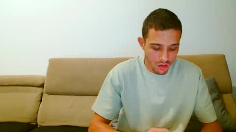 Snapshot of hotboyshorny chatting on 24, 1, 2025 Hotboyshorny online show from 24, 1, 2025