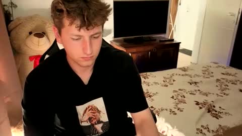 Hotboyshorny online show from 3, 6, 2026