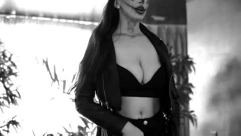 Anais online show from 31, 10, 2025