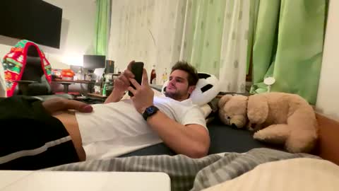 Snapshot of hotcallboy22 chatting on 29, 12, 2024 hotcallboy22 online show from 29, 12, 2024