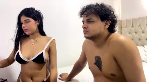 hotcouple1_xx online show from 22, 10, 2025