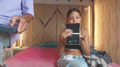 Snapshot of hotcouple_222 chatting on 4, 3, 2026 hotcouple_222 online show from 4, 3, 2026