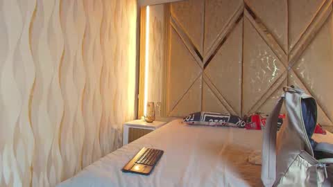 Snapshot of hotcouple_222 chatting on 14, 3, 2026 hotcouple_222 online show from 14, 3, 2026