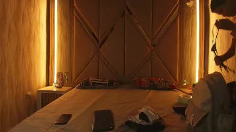 Snapshot of hotcouple_222 chatting on 18, 3, 2026 hotcouple_222 online show from 18, 3, 2026