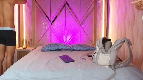 Snapshot of hotcouple_222 chatting on 5, 4, 2026 hotcouple_222 online show from 5, 4, 2026