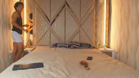hotcouple_222 online show from 23, 5, 2026