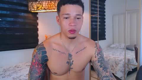 Snapshot of hotcrew_ chatting on 7, 3, 2026 Hussain aaron and Ekko online show from 7, 3, 2026