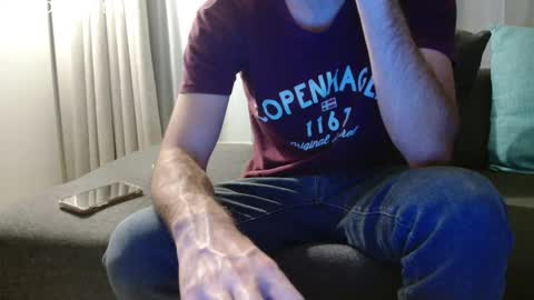Snapshot of hotdaddydc chatting on 8, 2, 2025 Daniel IG - hotdaddydc online show from 8, 2, 2025