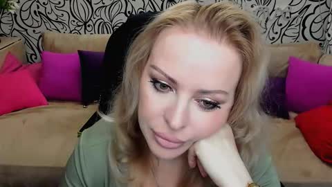 Snapshot of hotdreamhere chatting on 30, 3, 2026 Alice online show from 30, 3, 2026