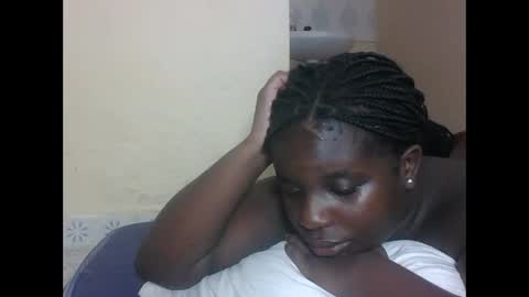 Snapshot of hotebbbyy chatting on 27, 5, 2026 EBBY online show from 27, 5, 2026