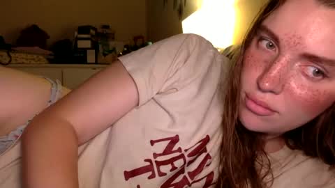 Snapshot of hoteffy chatting on 2, 7, 2026 effy online show from 2, 7, 2026