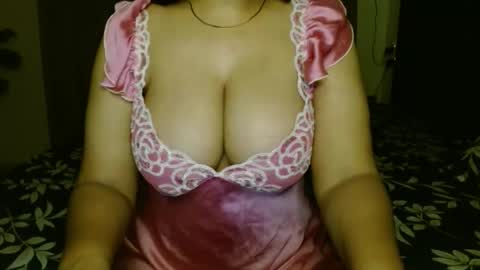 Snapshot of hoteliza6 chatting on 24, 9, 2025 Eliza i dont show face in any show online show from 24, 9, 2025