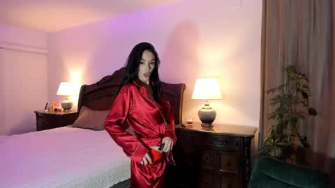 hotfallingdevil online show from 10, 12, 2024