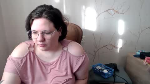 Snapshot of hotfiremommy chatting on 30, 1, 2025 LimonkaFire online show from 30, 1, 2025
