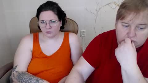 Snapshot of hotfiremommy chatting on 30, 1, 2025 LimonkaFire online show from 30, 1, 2025