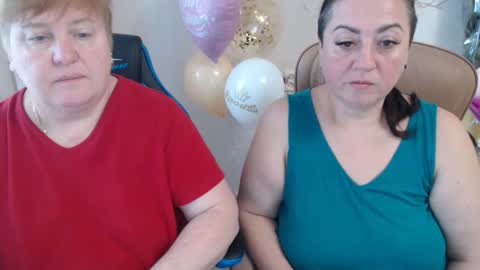 Snapshot of hotfiremommy chatting on 19, 10, 2025 LimonkaFire online show from 19, 10, 2025