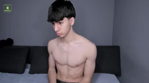 Snapshot of hotflirtyfella chatting on 4, 2, 2026 QUENTIN online show from 4, 2, 2026