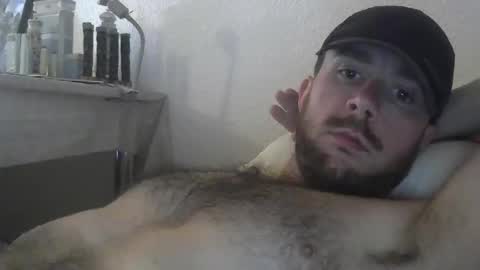 Le jardinier sexy online show from 7, 5, 2026