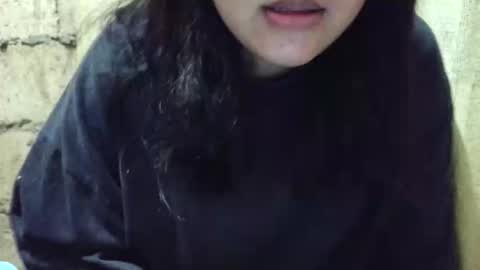 hotiemorenagurl18 online show from 22, 11, 2025