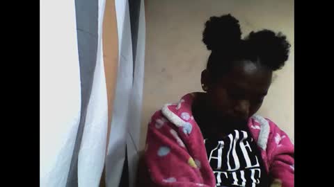 veronique online show from 7, 10, 2025