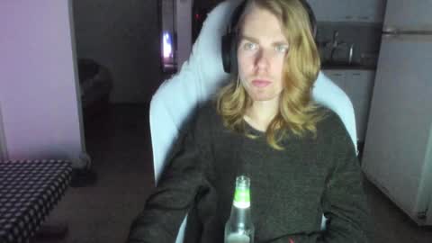 Snapshot of hotinhell666 chatting on 4, 12, 2024 Hikikomori Alex online show from 4, 12, 2024