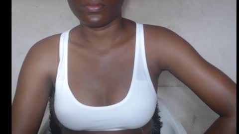 Snapshot of hotjessie0 chatting on 13, 10, 2025 hotjessie0 online show from 13, 10, 2025