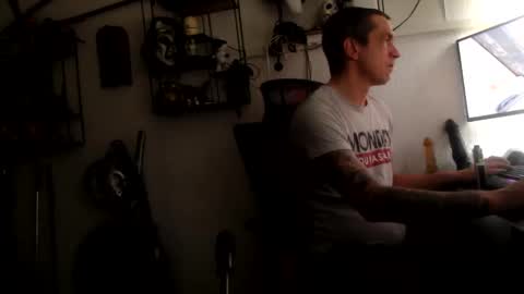 hotkinkytat online show from 5, 3, 2025