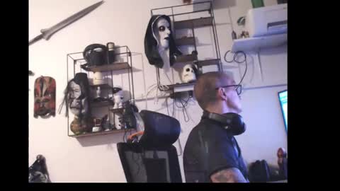 Snapshot of hotkinkytat chatting on 14, 4, 2026 hotkinkytat online show from 14, 4, 2026
