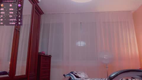 Snapshot of hotkittysquirt chatting on 10, 6, 2026 Angela online show from 10, 6, 2026