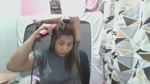 hotlavender online show from 14, 4, 2026