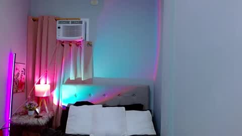 Layla online show from 15, 12, 2024