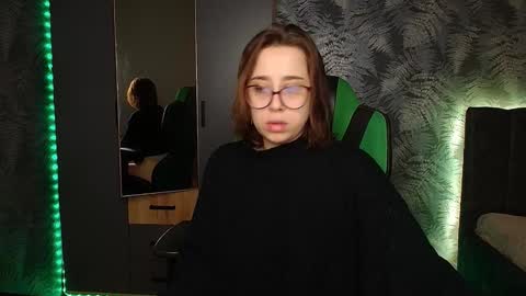 Snapshot of hotmariella chatting on 6, 2, 2025 hotmariella online show from 6, 2, 2025