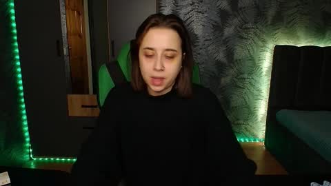 Snapshot of hotmariella chatting on 7, 2, 2025 hotmariella online show from 7, 2, 2025
