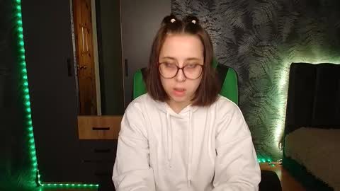 Snapshot of hotmariella chatting on 15, 2, 2025 hotmariella online show from 15, 2, 2025