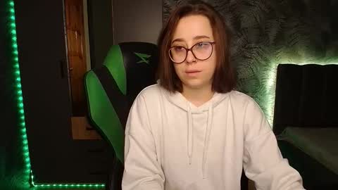 Snapshot of hotmariella chatting on 21, 2, 2025 hotmariella online show from 21, 2, 2025