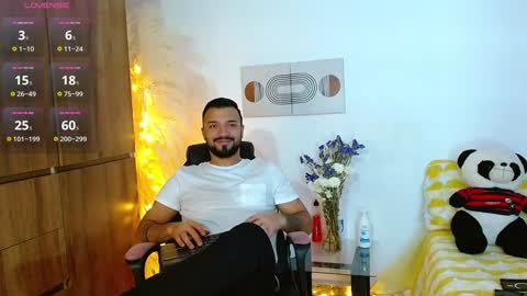 Snapshot of hotmathewv chatting on 15, 12, 2024 mathew online show from 15, 12, 2024