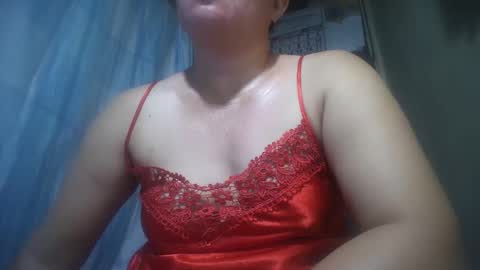 Snapshot of hotmatureladyxxx chatting on 7, 2, 2026 hotmatureladyxxx online show from 7, 2, 2026