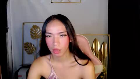 Snapshot of hotmichelle292006 chatting on 24, 4, 2026 HI its me youre lovely MICHAELA online show from 24, 4, 2026
