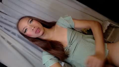 Snapshot of hotmichelle292006 chatting on 16, 5, 2026 HI its me youre lovely MICHAELA online show from 16, 5, 2026