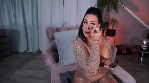 hotmilfbitch online show from 6, 3, 2025