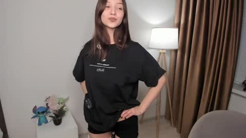 Snapshot of hotmodeon chatting on 25, 3, 2026 Cherry online show from 25, 3, 2026