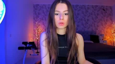 hotmolly_ online show from 10, 5, 2026